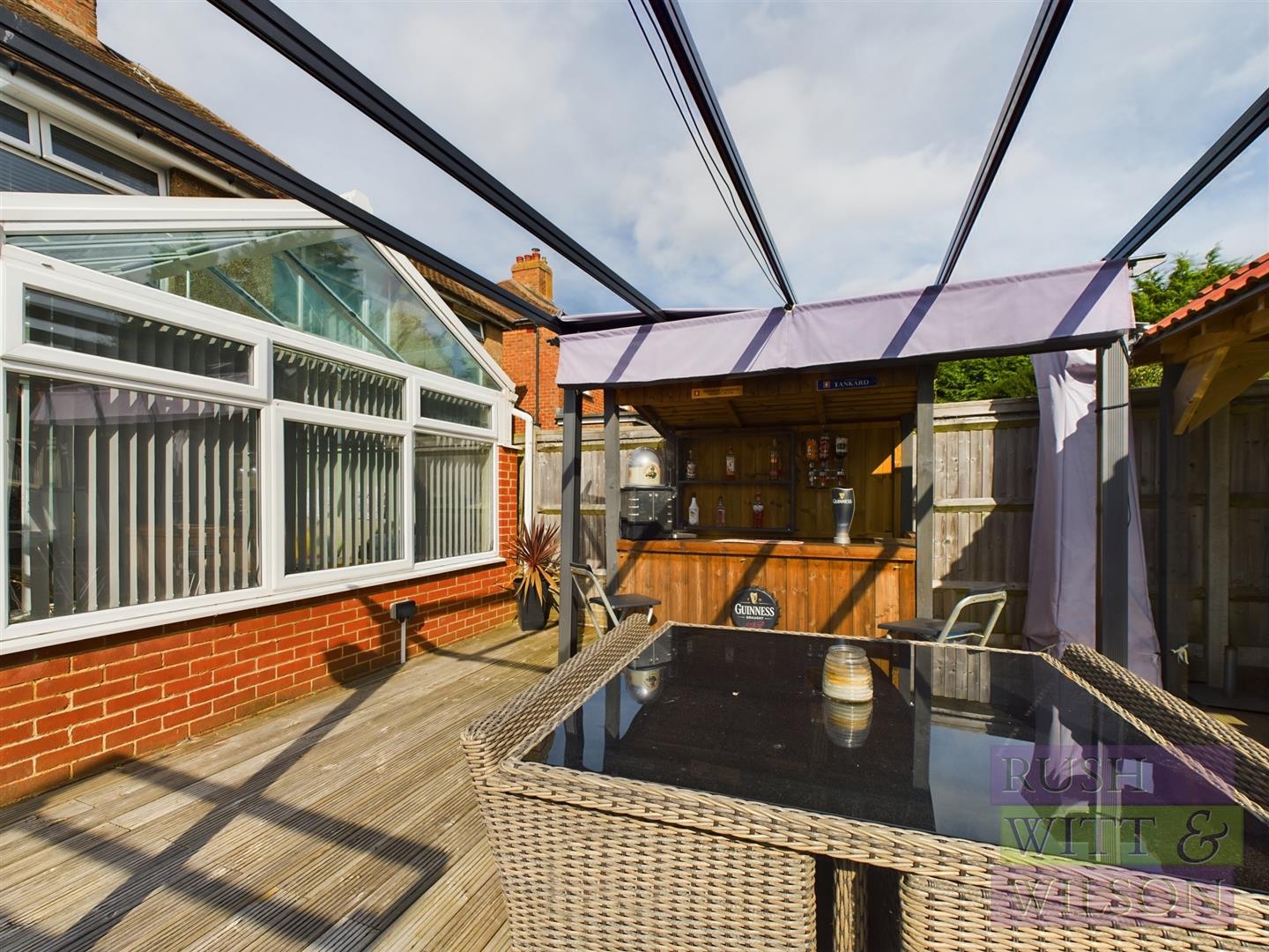 Parker Road, Hastings Rush, Witt & Wilson